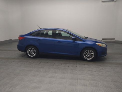 Used 2018 Ford Focus SE FWD image 11
