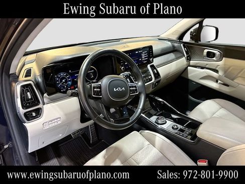 Used 2023 Kia Sorento SX Prestige AWD/4WD image 9