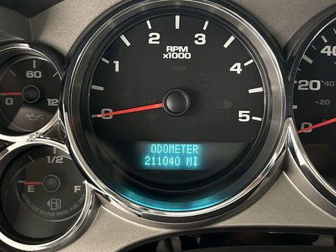 Used 2013 Chevrolet Silverado 2500 LT w/ Interior Plus Package image 31