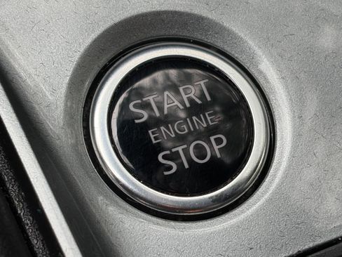 Used 2025 Nissan Altima 2.5 SV FWD image 20