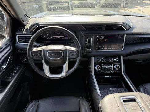 Used 2023 GMC Yukon Denali image 14