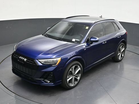 Used 2021 Audi Q3 2.0T Premium w/ Convenience Package AWD/4WD image 15