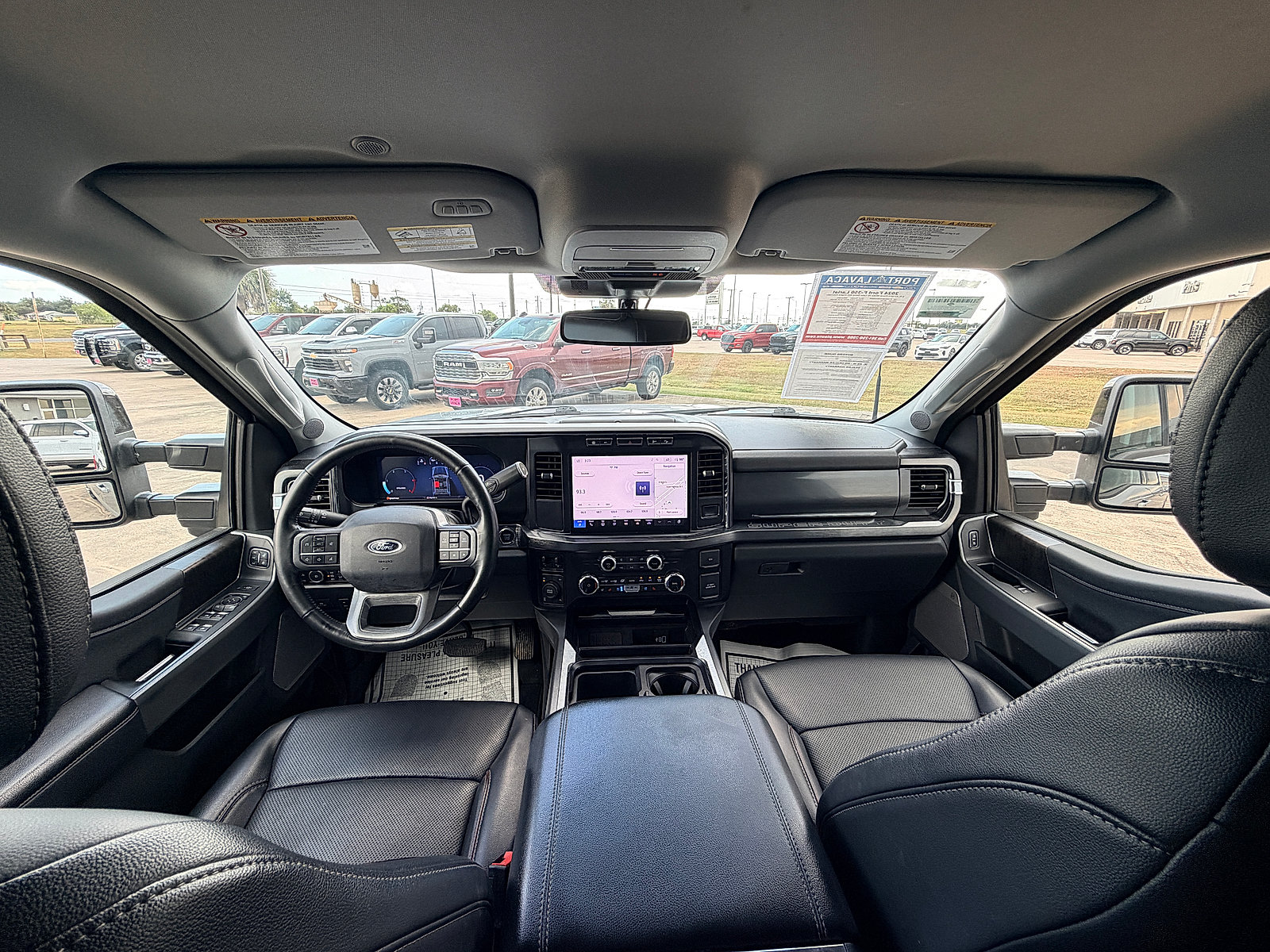 Used 2024 Ford F350 Lariat w/ FX4 Off-Road Package AWD/4WD image 18