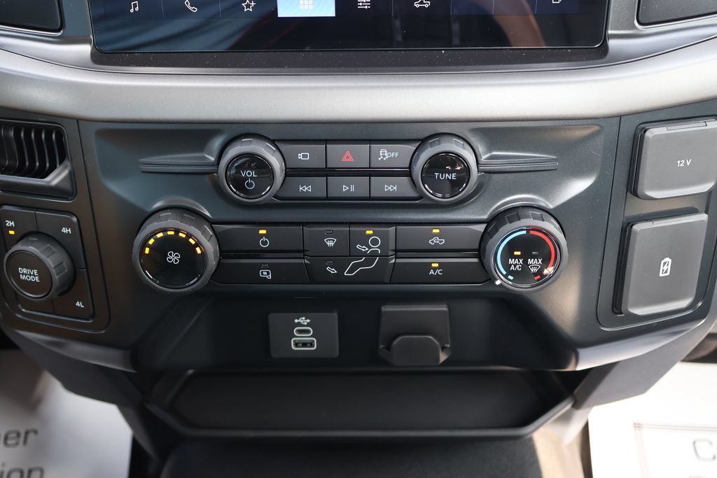 New 2026 Ford F150 XL AWD/4WD image 13