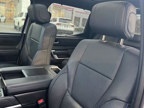 Used 2023 Toyota Tundra Platinum image 31