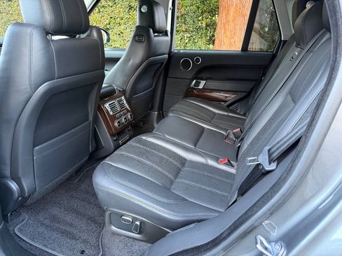 Used 2014 Land Rover Range Rover Supercharged AWD/4WD image 18