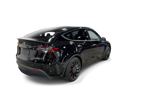 Certified 2023 Tesla Model Y Performance AWD/4WD image 6