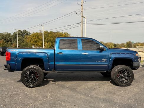Used 2017 Chevrolet Silverado 1500 LTZ Z71 w/ LTZ Plus Package image 10
