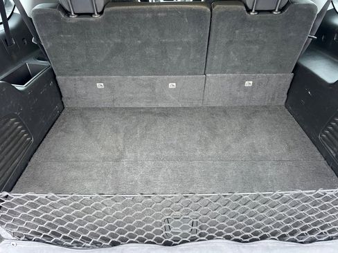 Used 2017 GMC Yukon XL SLT w/ Open Road Package image 26