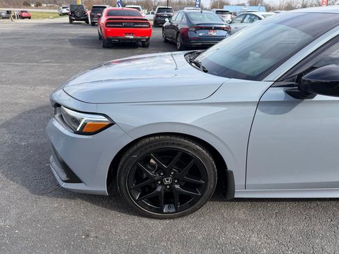 Used 2024 Honda Civic Sport image 10