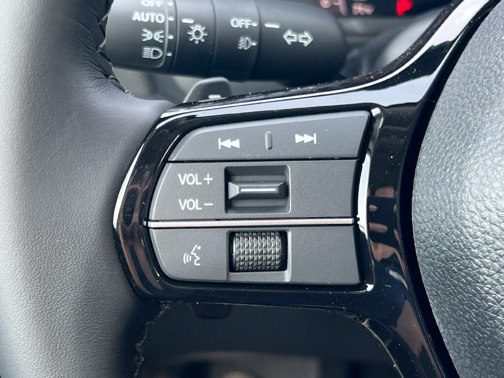 New 2026 Honda Pilot Touring image 18