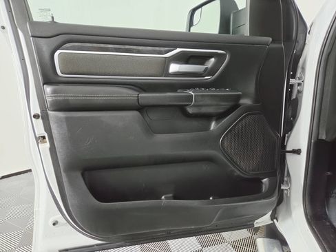 Used 2019 RAM 1500 Big Horn AWD/4WD image 19