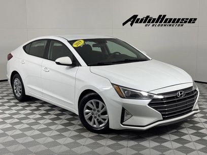 Used 2019 Hyundai Elantra SE w/ Cargo Package