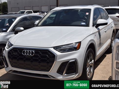 Used 2022 Audi Q5 2.0T Premium Plus w/ Premium Plus Package AWD/4WD image 1