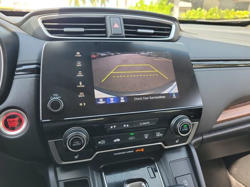 Used 2020 Honda CR-V Touring image 22