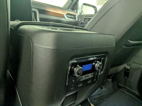 New 2026 GMC Yukon XL Denali w/ Denali Reserve Package image 34