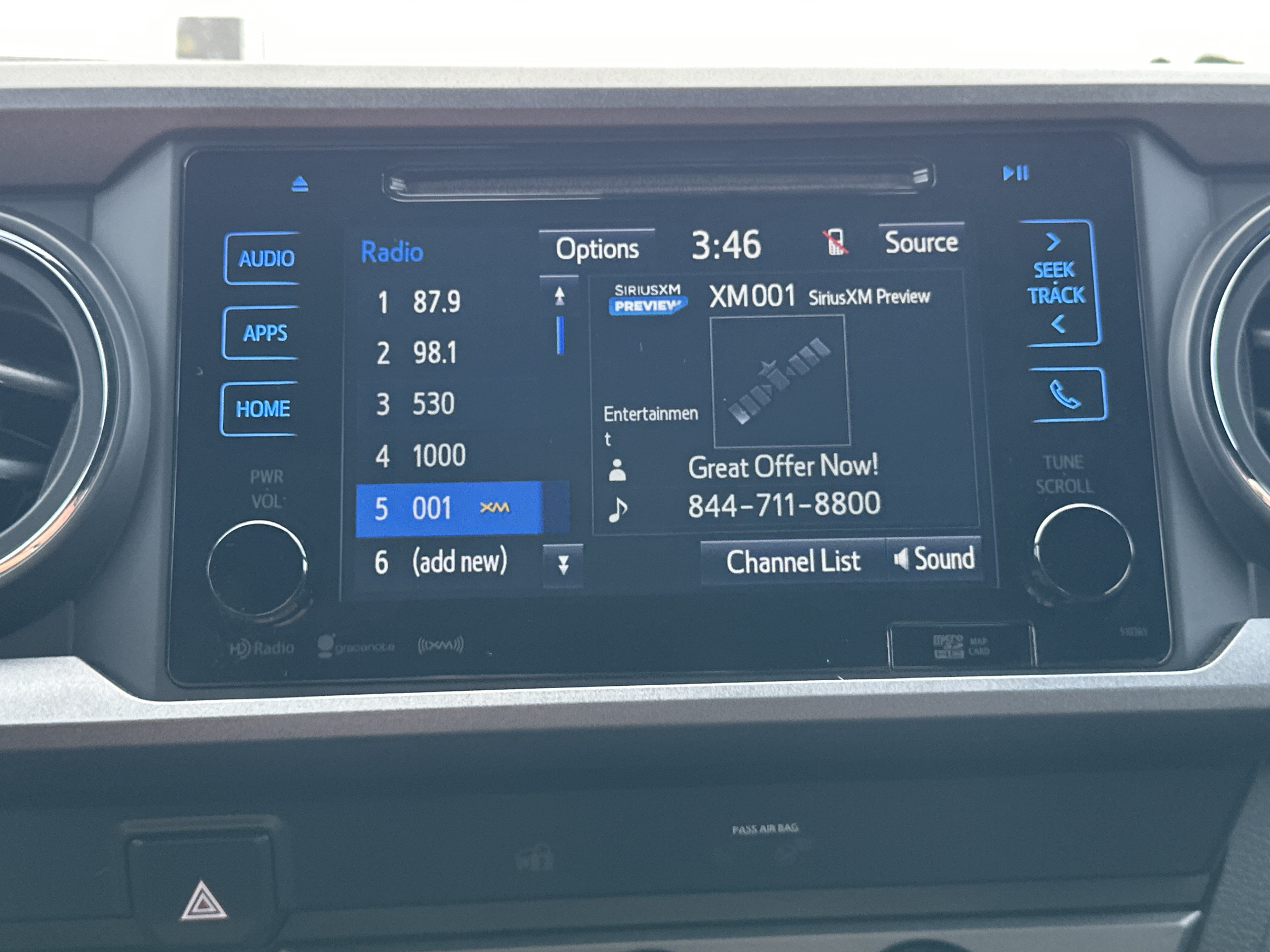 Used 2019 Toyota Tacoma TRD Off-Road AWD/4WD image 26