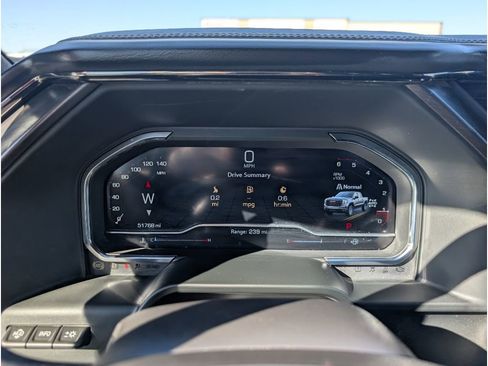 Used 2024 GMC Sierra 1500 AT4X image 11