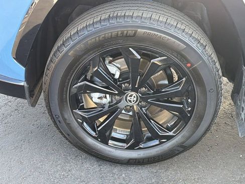 Used 2024 Toyota RAV4 SE w/ Weather Package image 9