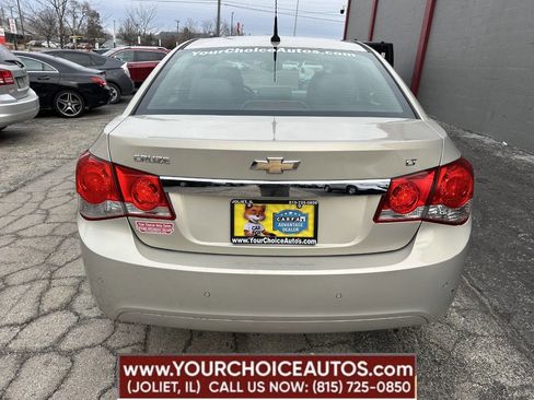 Used 2011 Chevrolet Cruze LT image 4