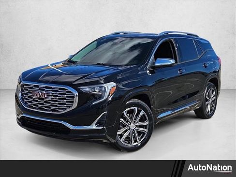 Used 2019 GMC Terrain Denali w/ Driver Alert Package II FWD image 1