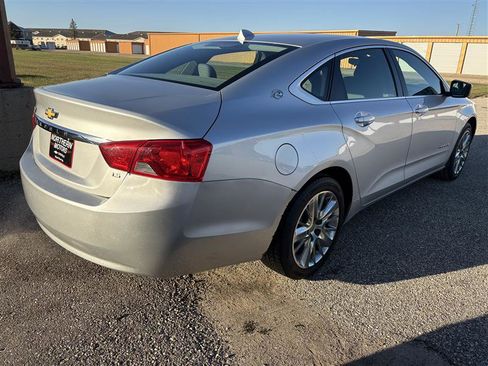 Used 2014 Chevrolet Impala LS image 3