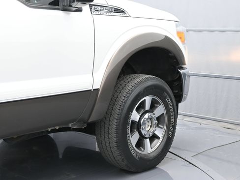 Used 2015 Ford F250 Lariat w/ Lariat Interior Package AWD/4WD image 47