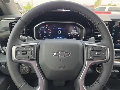 New 2026 Chevrolet Silverado 1500 RST w/ Redline Edition AWD/4WD image 18