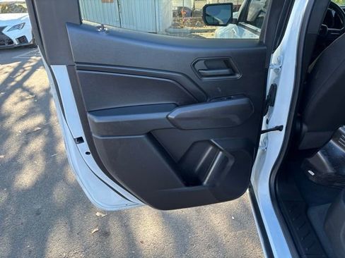 Used 2023 Chevrolet Colorado W/T image 24