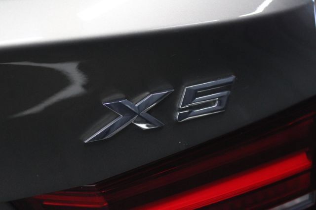 Used 2018 BMW X5 xDrive35i AWD/4WD image 10
