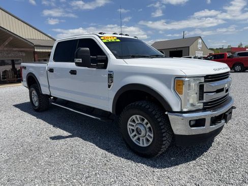 Used 2017 Ford F250 XLT w/ XLT Value Package AWD/4WD image 1