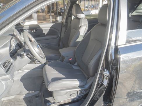 Certified 2025 Subaru Forester Touring w/ Popular Package - Touring image 8