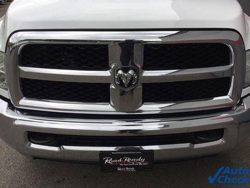 Used 2015 RAM 3500 Tradesman w/ Chrome Appearance Group image 23