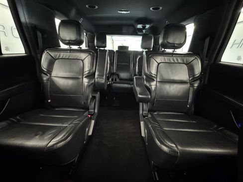 Used 2023 Lincoln Navigator L Reserve AWD/4WD image 39