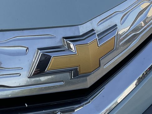 Used 2018 Chevrolet Volt LT image 9