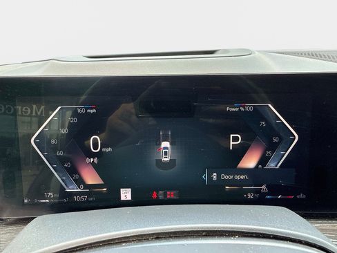 Used 2024 BMW X7 xDrive40i w/ Executive Package AWD/4WD image 34