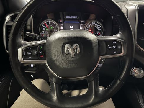 Used 2020 RAM 1500 Laramie w/ Sport Appearance Package AWD/4WD image 14
