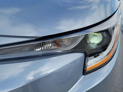Used 2025 Toyota Corolla LE w/ Convenience Package FWD image 24