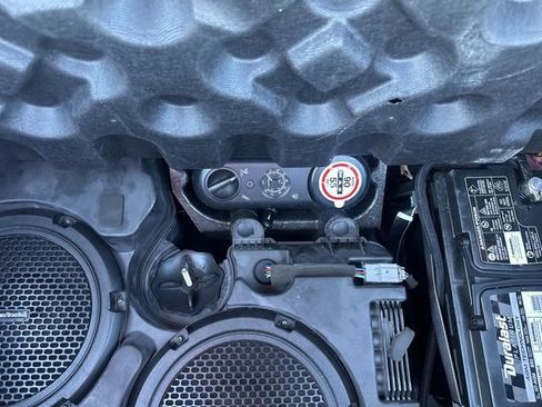 Used 2017 Dodge Challenger SRT Hellcat image 19