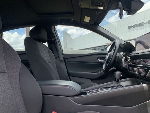 Used 2024 Honda Accord Sport image 35
