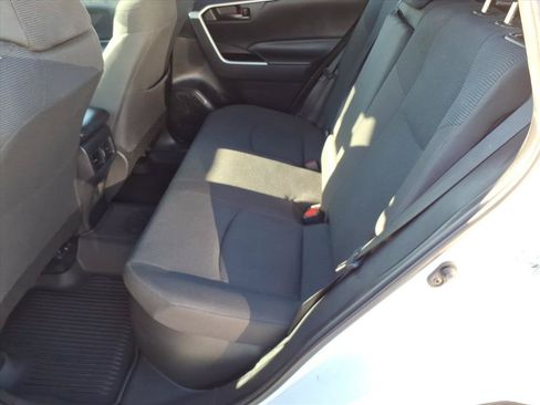Used 2025 Toyota RAV4 LE AWD/4WD image 7