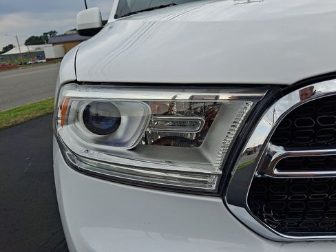 Used 2019 Dodge Durango SXT AWD/4WD image 9