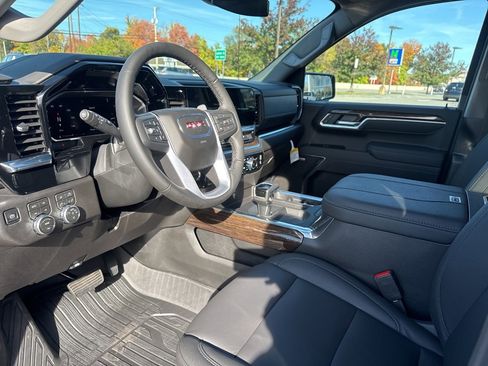 New 2026 GMC Sierra 1500 Elevation w/ Elevation Premium Package image 14