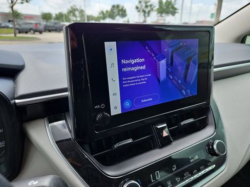 Used 2024 Toyota Corolla LE image 13