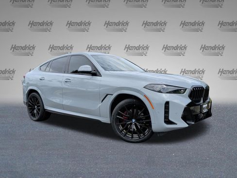 Used 2024 BMW X6 xDrive40i w/ Premium Package AWD/4WD image 2