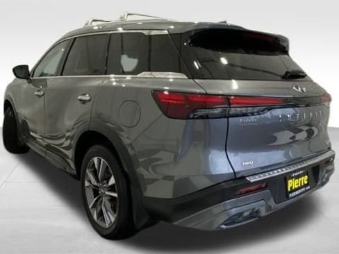 Used 2022 INFINITI QX60 Luxe w/ Performance Audio Package image 2