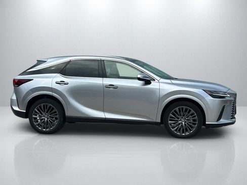 Used 2025 Lexus RX 350 w/ Accessory Package (P3) AWD/4WD image 4