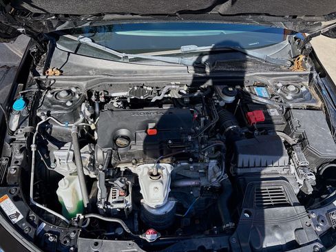 Used 2023 Honda Civic Sport image 28