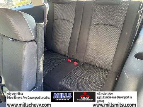 Used 2020 Dodge Journey SE w/ SE Popular Equipment Group FWD image 14