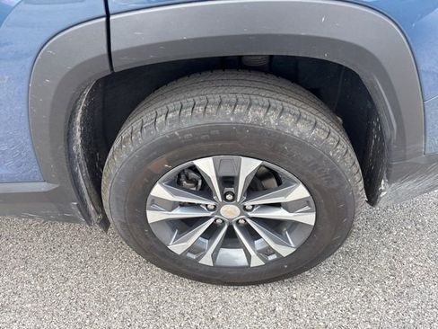 Used 2026 Chevrolet Equinox LT w/ Convenience Package II AWD/4WD image 6